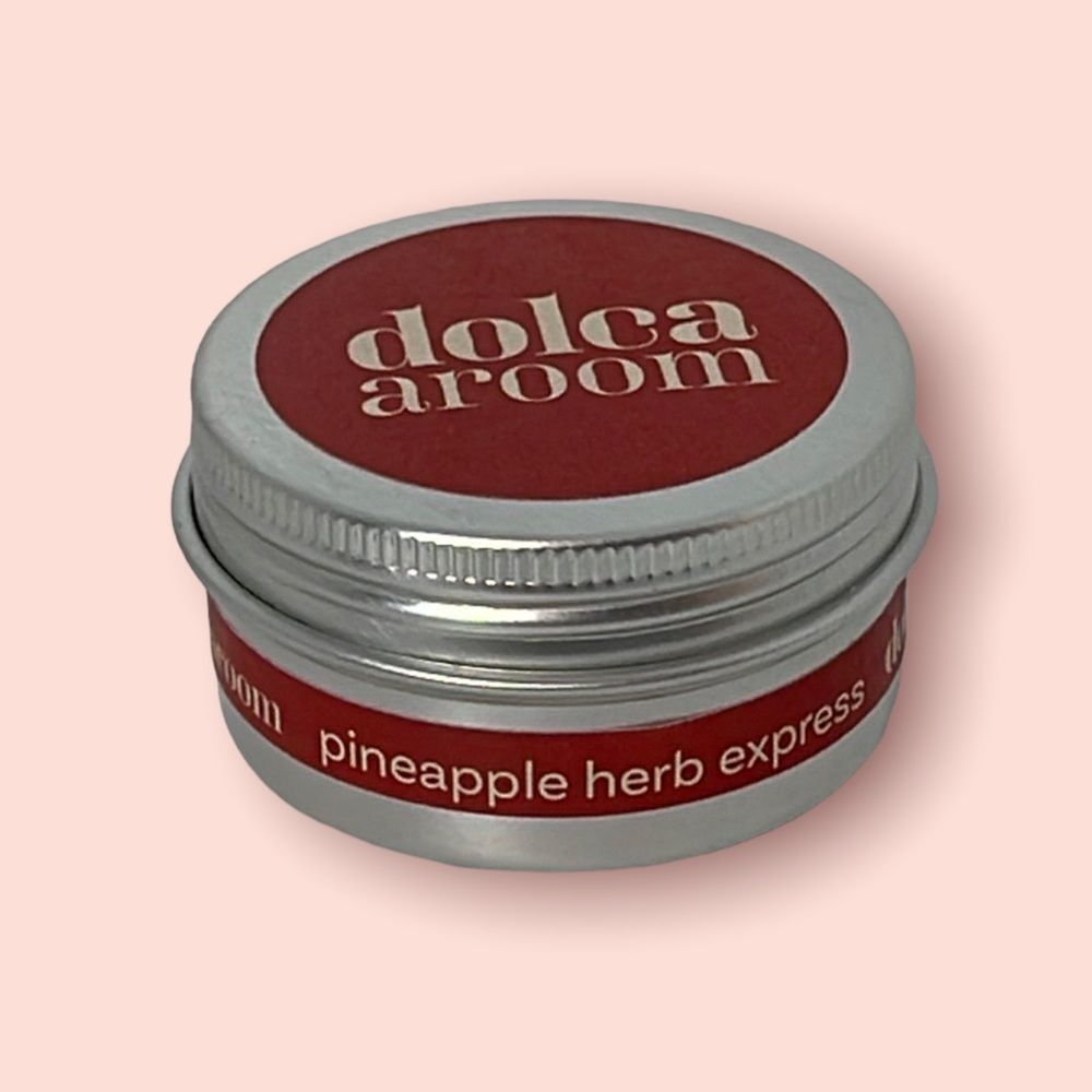 NWT Dolca Aroom Pineapple Herb Express Candle